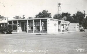 Hermiston City Hall postcard view